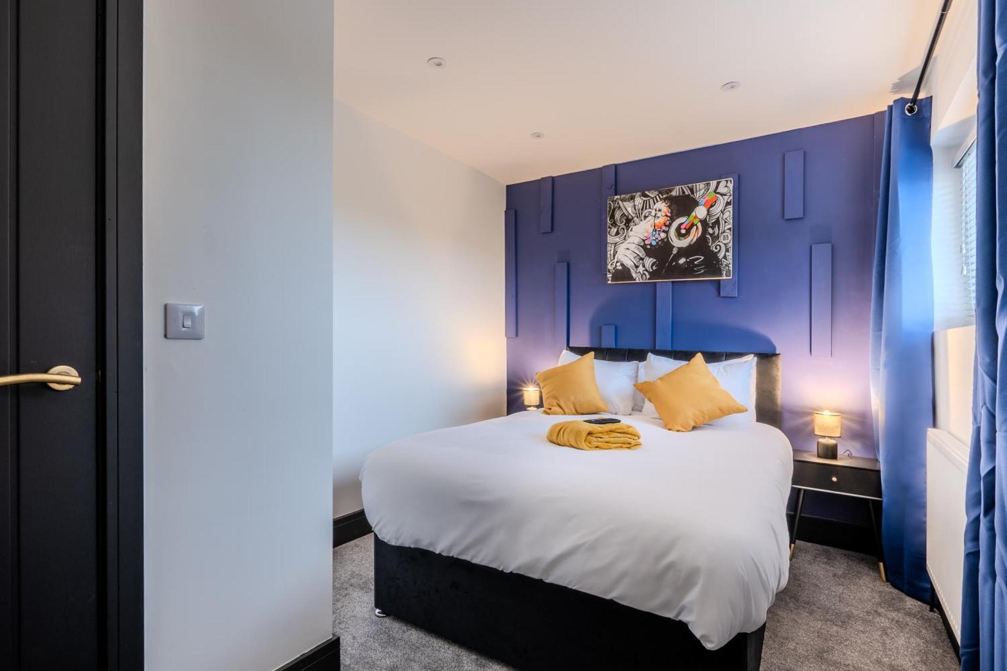 Modern 3Br Home - Private Parking - Tv In Every Bedroom Swansea Eksteriør billede